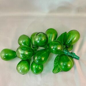Vintage Green Glass Grapes Mid Century Modern Fruit Decor Large Emerald Good